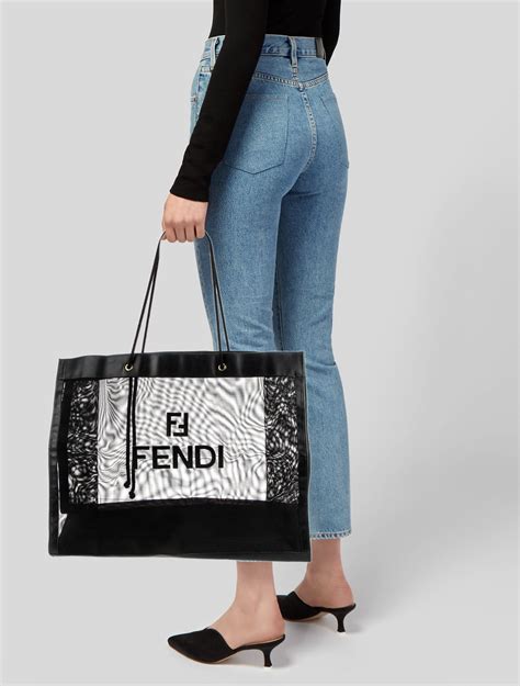 borse fendi shopper|fendi shopper tote.